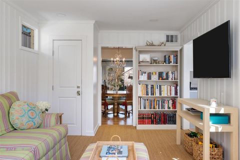 Tiny photo for 3311 Bonnie RD, Austin, TX 78703 (MLS # 4205279)