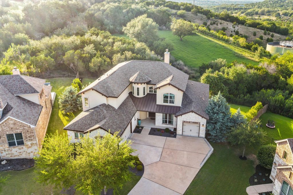 Photo of 22524 Rock Wren RD, Spicewood, TX 78669 (MLS # 7958638)