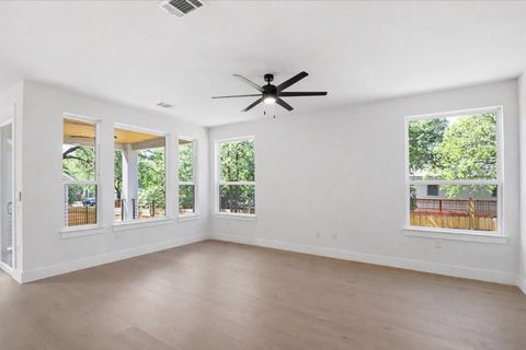 Tiny photo for 2301 E 10th ST, Austin, TX 78702 (MLS # 9290492)