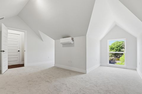 Tiny photo for 2301 E 10th ST, Austin, TX 78702 (MLS # 9290492)