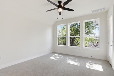 Tiny photo for 2301 E 10th ST, Austin, TX 78702 (MLS # 9290492)