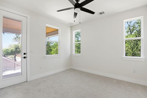 Tiny photo for 2301 E 10th ST, Austin, TX 78702 (MLS # 9290492)