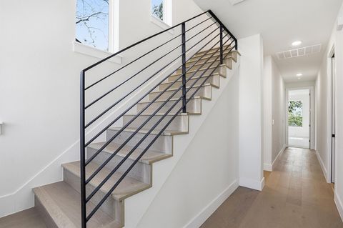 Tiny photo for 2301 E 10th ST, Austin, TX 78702 (MLS # 9290492)