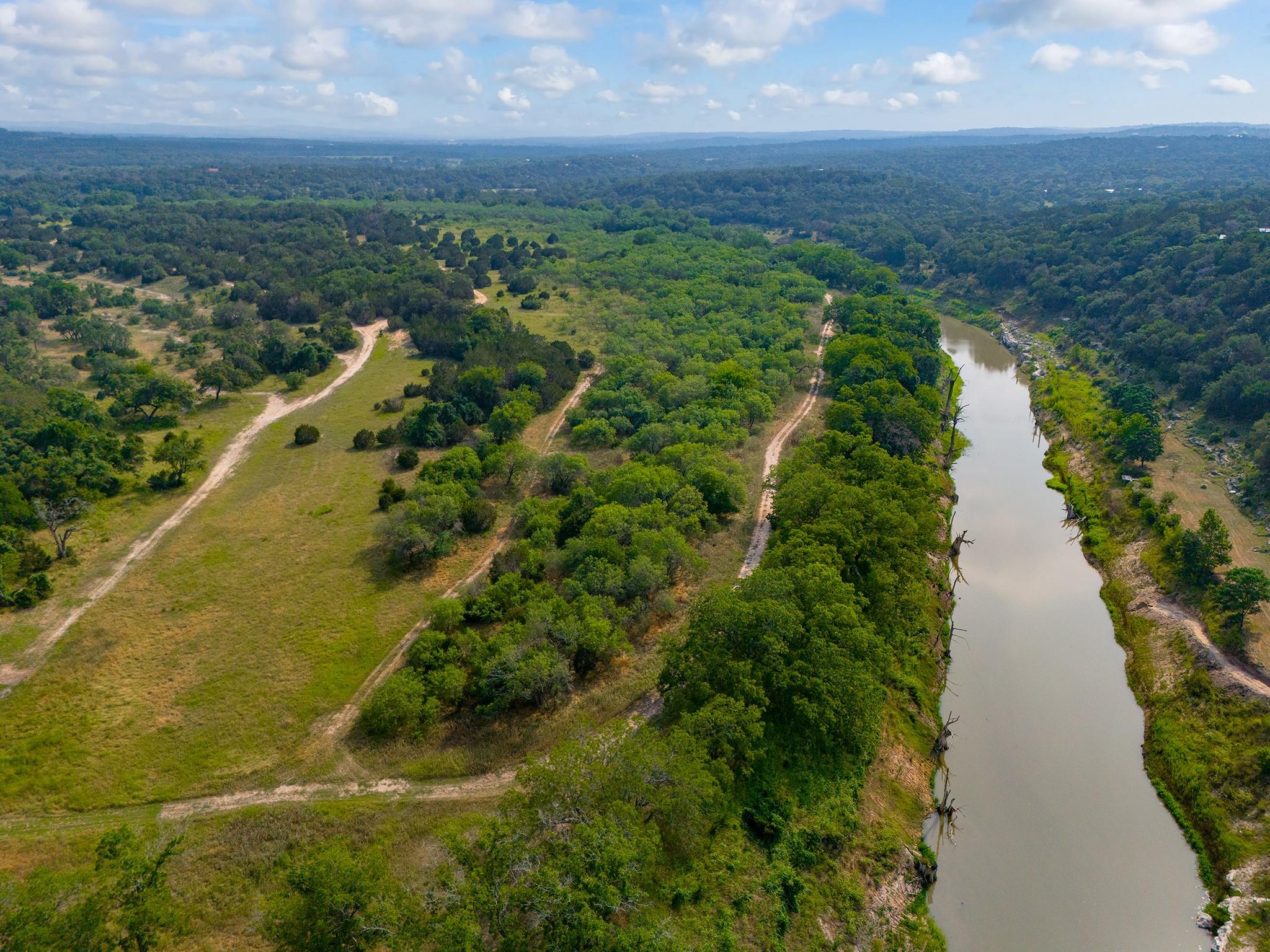 1942 Paradise PKWY