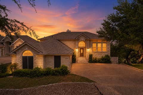 Photo of 214 Golf Crest LN, Lakeway, TX 78734 (MLS # 6153697)