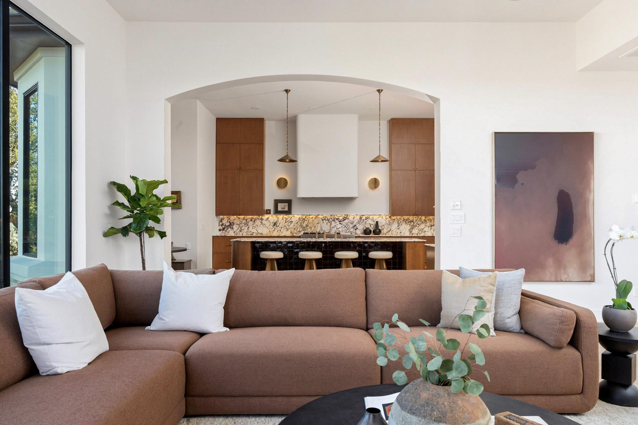 2300 Barton Creek BLVD 15