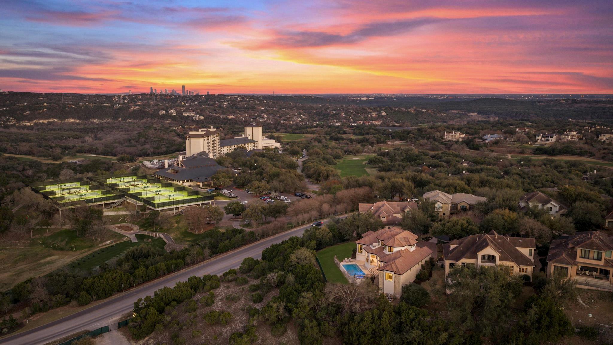 2300 Barton Creek BLVD 15