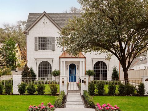 Photo of 2521 Harris BLVD, Austin, TX 78703 (MLS # 6140674)