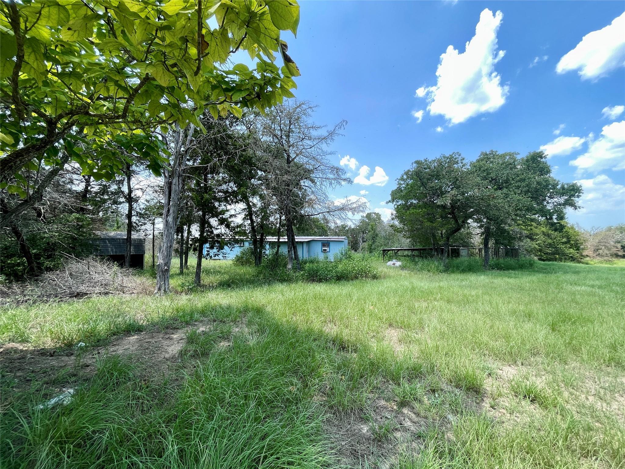 122 Carmen Hill LN