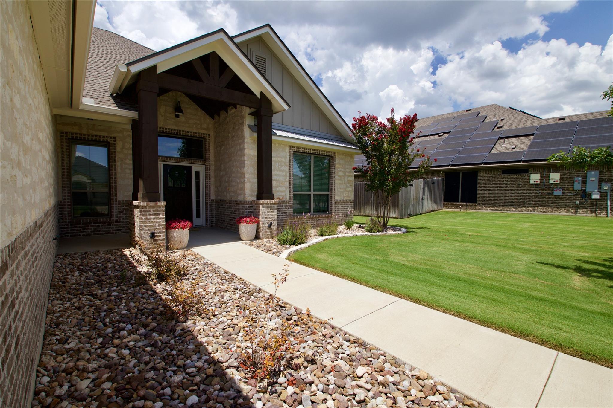 502 Bell Springs DR