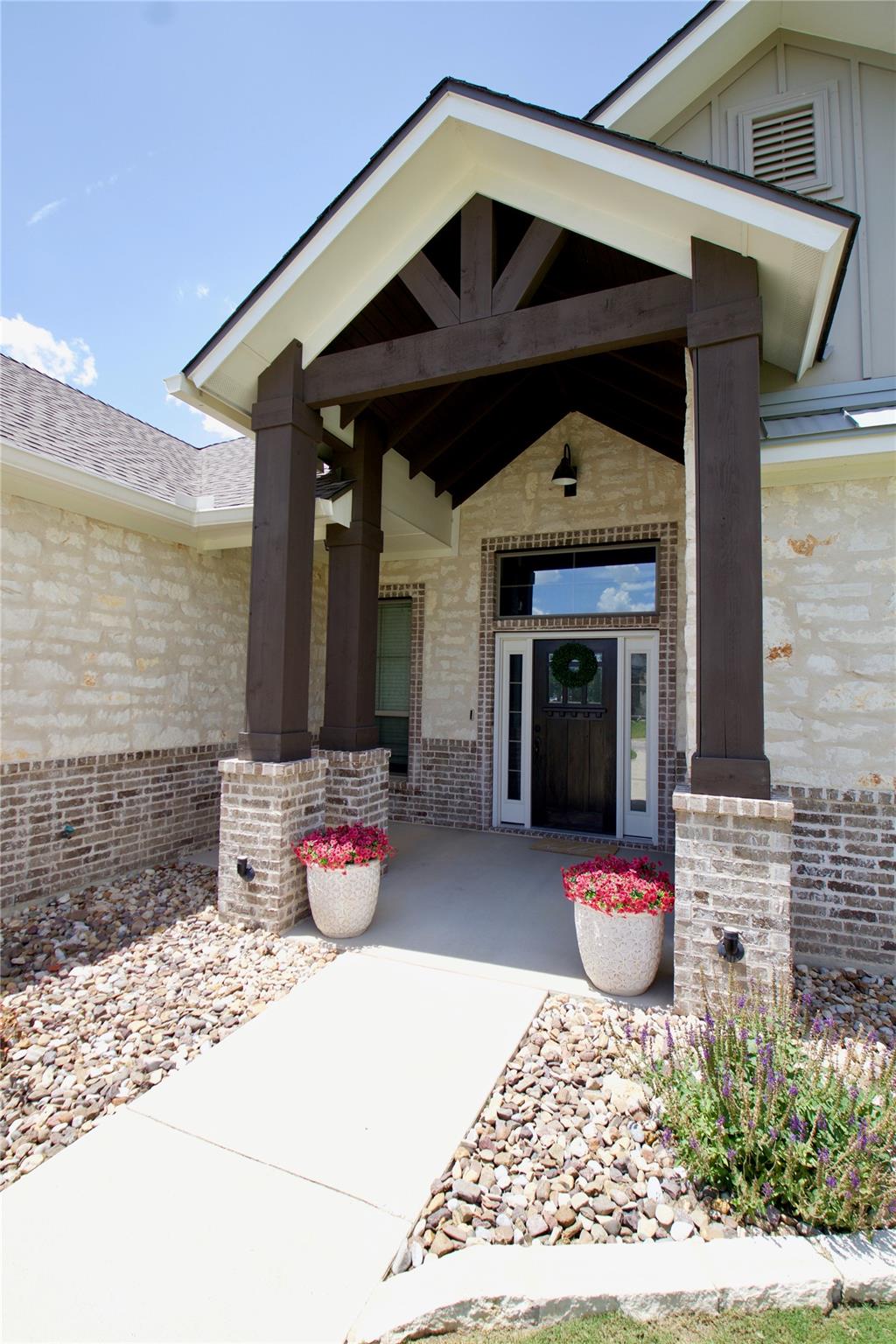 502 Bell Springs DR