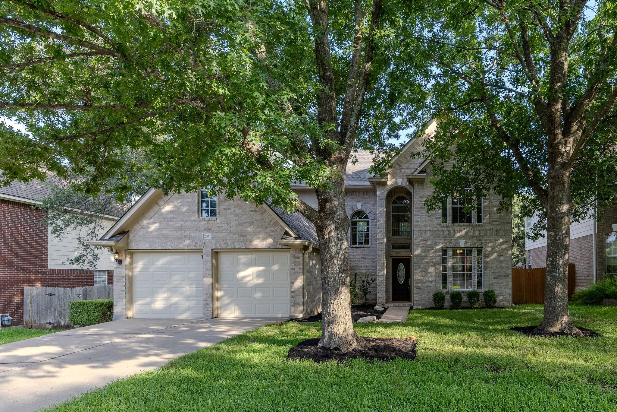 2021 Wood Glen DR