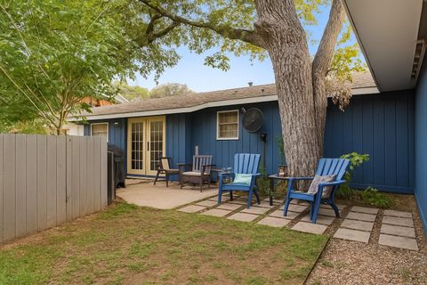 Tiny photo for 3106 Glen Ora ST #A & B, Austin, TX 78704 (MLS # 4510717)