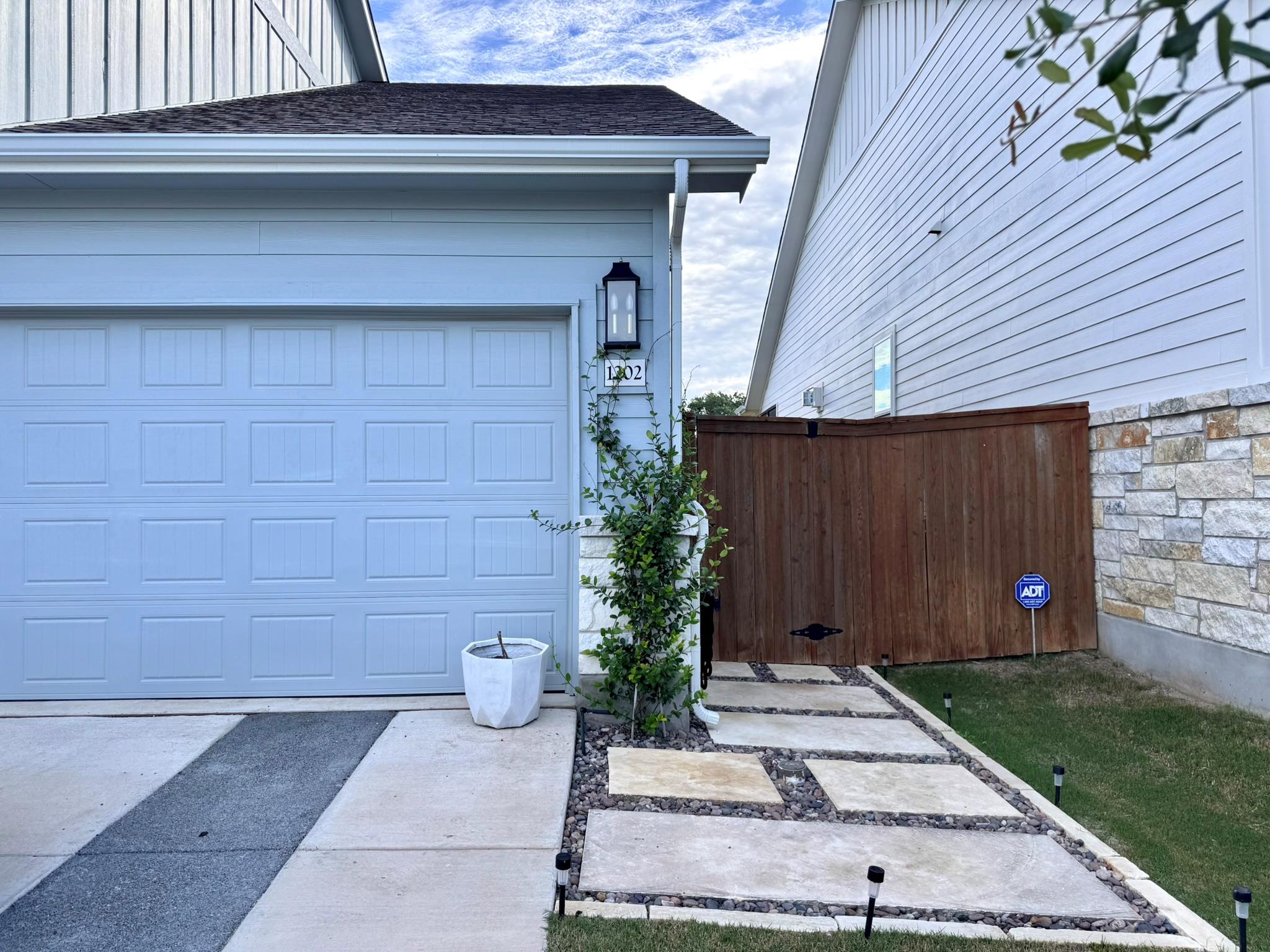 1202 Sage Thrasher CIR
