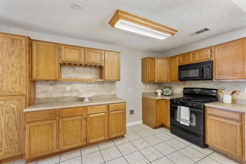 Tiny photo for 1507 Quail Run RD, Pflugerville, TX 78660 (MLS # 3091039)