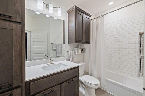 Tiny photo for 103 Cartwheel BND #51, Austin, TX 78738 (MLS # 9524956)