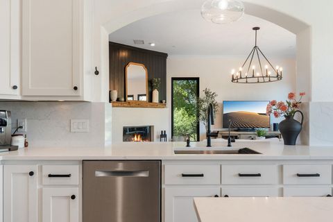 Tiny photo for 12104 Carlsbad DR, Austin, TX 78738 (MLS # 5980998)
