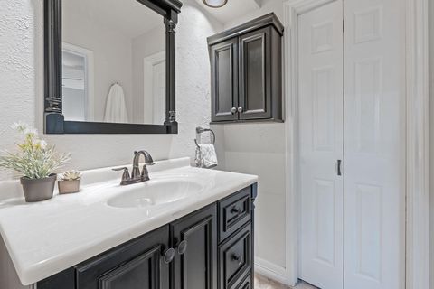 Tiny photo for 4706 Cap Rock DR, Austin, TX 78735 (MLS # 8694967)