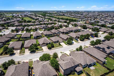 Tiny photo for 19217 Ellary LN, Manor, TX 78653 (MLS # 1350539)