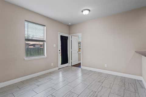 Tiny photo for 19217 Ellary LN, Manor, TX 78653 (MLS # 1350539)
