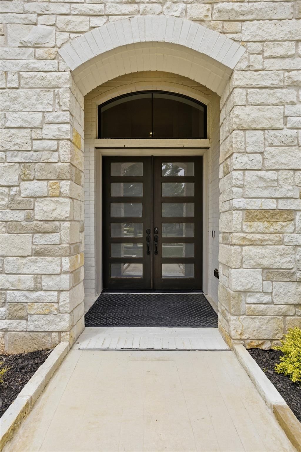 Photo of 1021 Overstreet LN, Leander, TX 78641 (MLS # 2198805)