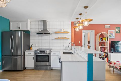 Tiny photo for 8605 Putnam DR #202, Austin, TX 78757 (MLS # 1515888)