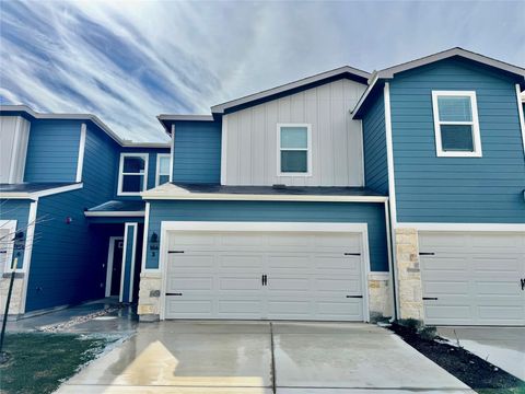 Photo of 164 Cinnabar LN #3, Kyle, TX 78640 (MLS # 9009450)