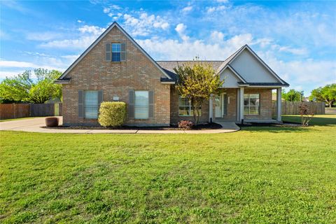 Photo of 400 Rio Grande Ave, Hutto, TX 78634 (MLS # 1187933)