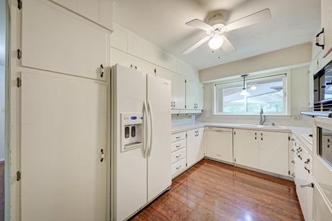 Tiny photo for 2500 Spring Creek DR, Austin, TX 78704 (MLS # 4440139)