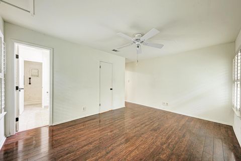 Tiny photo for 2500 Spring Creek DR, Austin, TX 78704 (MLS # 4440139)