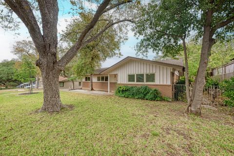 Tiny photo for 2500 Spring Creek DR, Austin, TX 78704 (MLS # 4440139)
