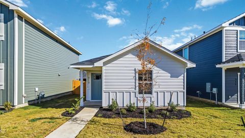 Photo of 313 El Seibo LN, Bastrop, TX 78602 (MLS # 3675982)