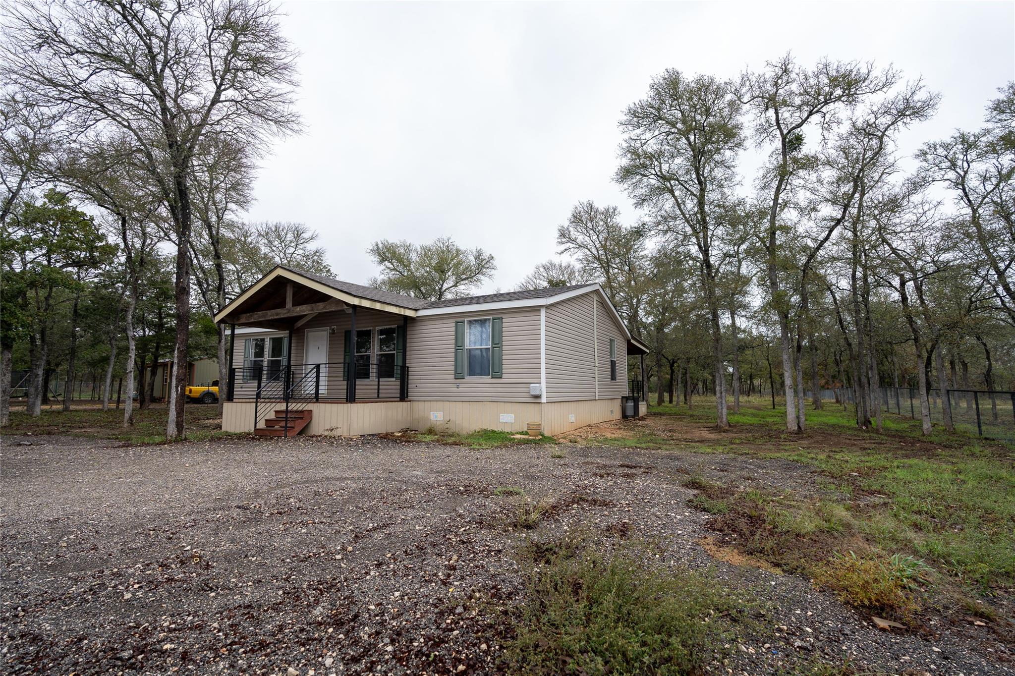 362 Saint Johns RD