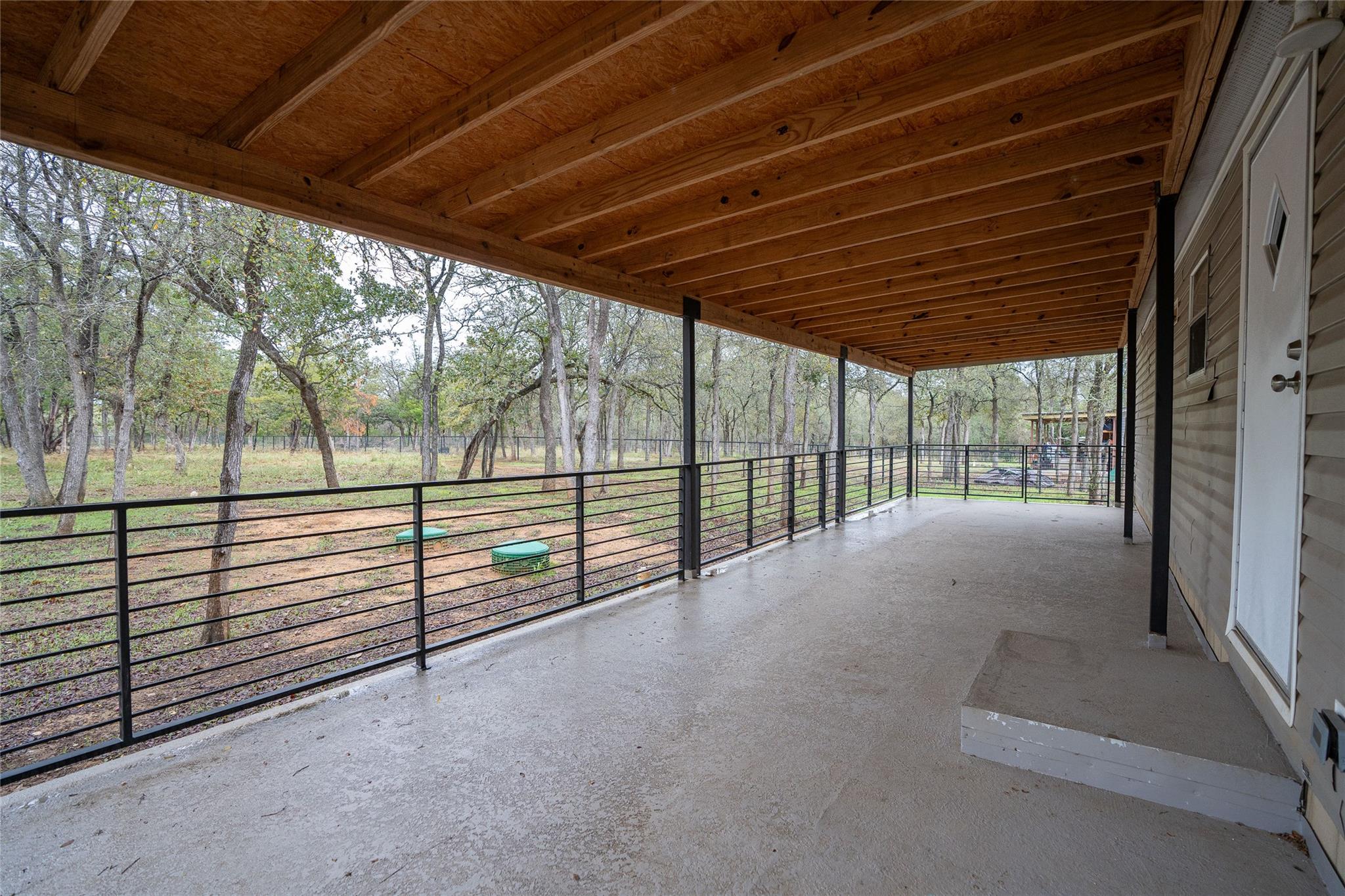 362 Saint Johns RD