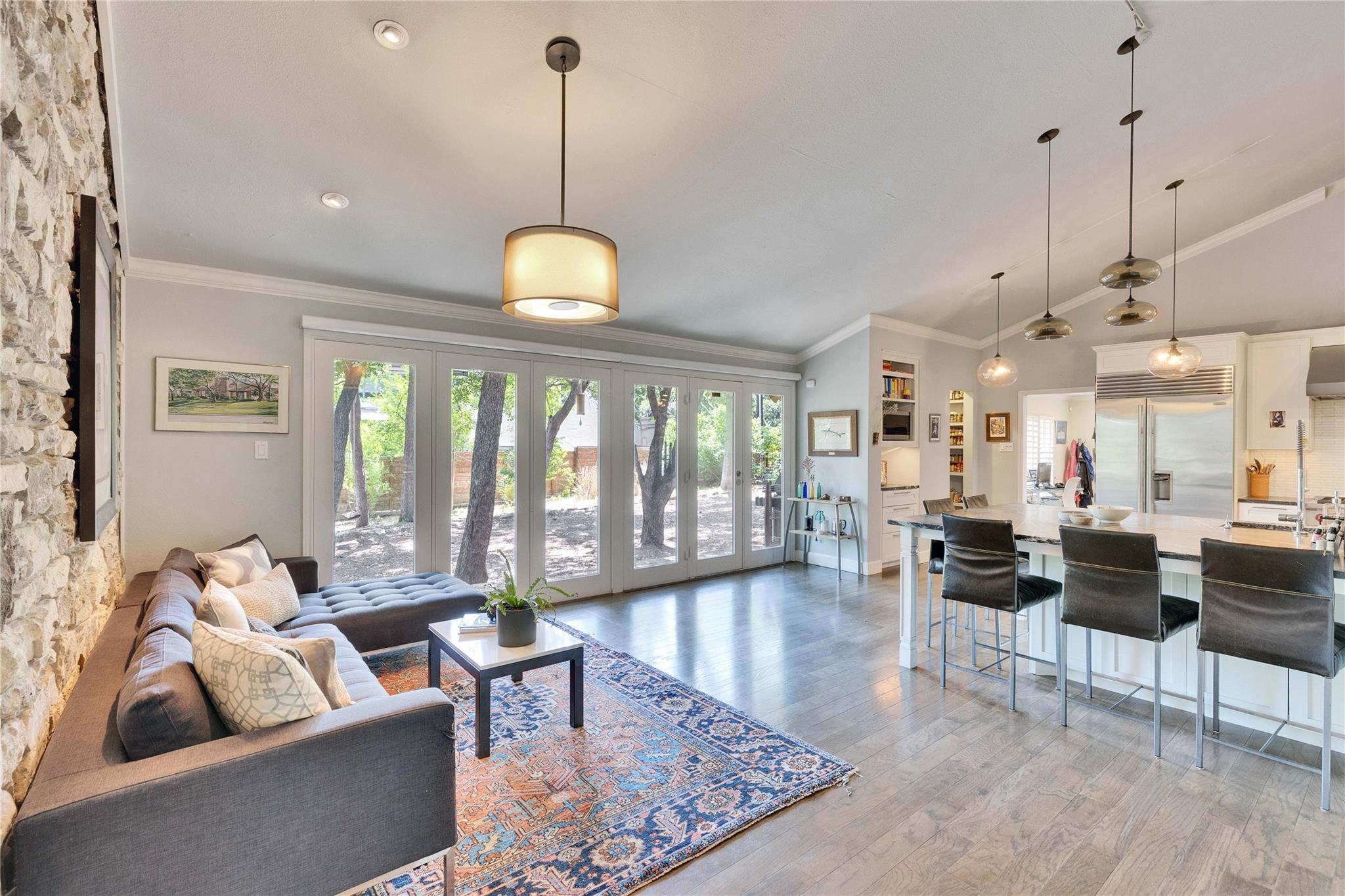 2602 Rollingwood DR
