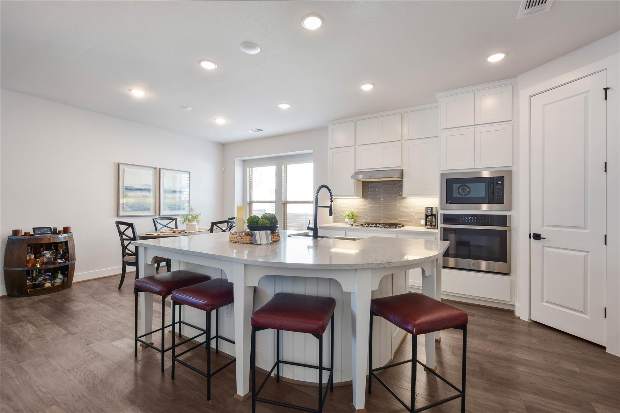 237 Arrowhead Mound RD