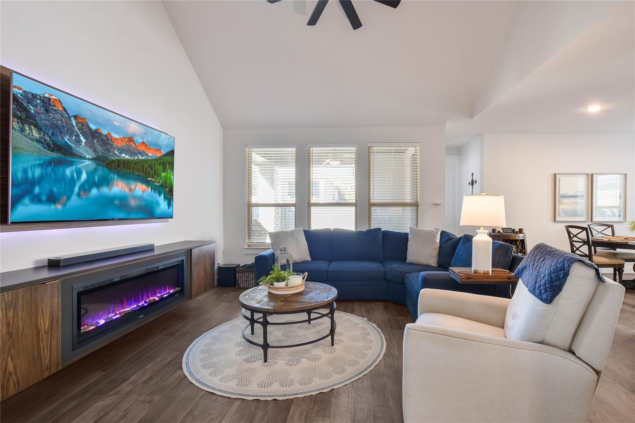 237 Arrowhead Mound RD