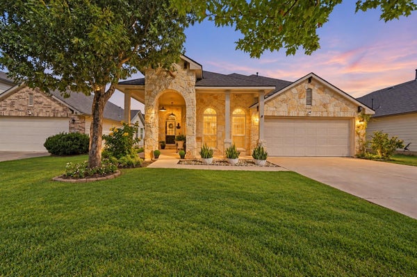 209 DEEP CREEK DR, GEORGETOWN, TX 78626 - Image fbdcb8b367d75e45d3ab00e45585d56f/350864767