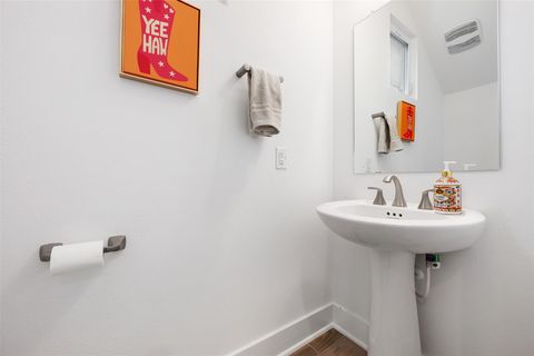 Tiny photo for 4015 Margarita ST, Austin, TX 78723 (MLS # 2529564)