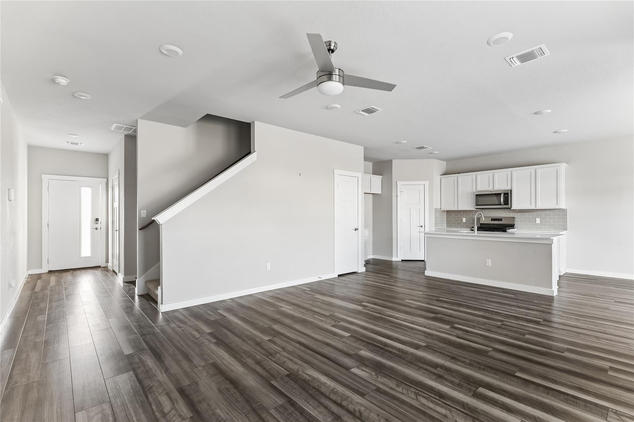 1141 Tipton ST