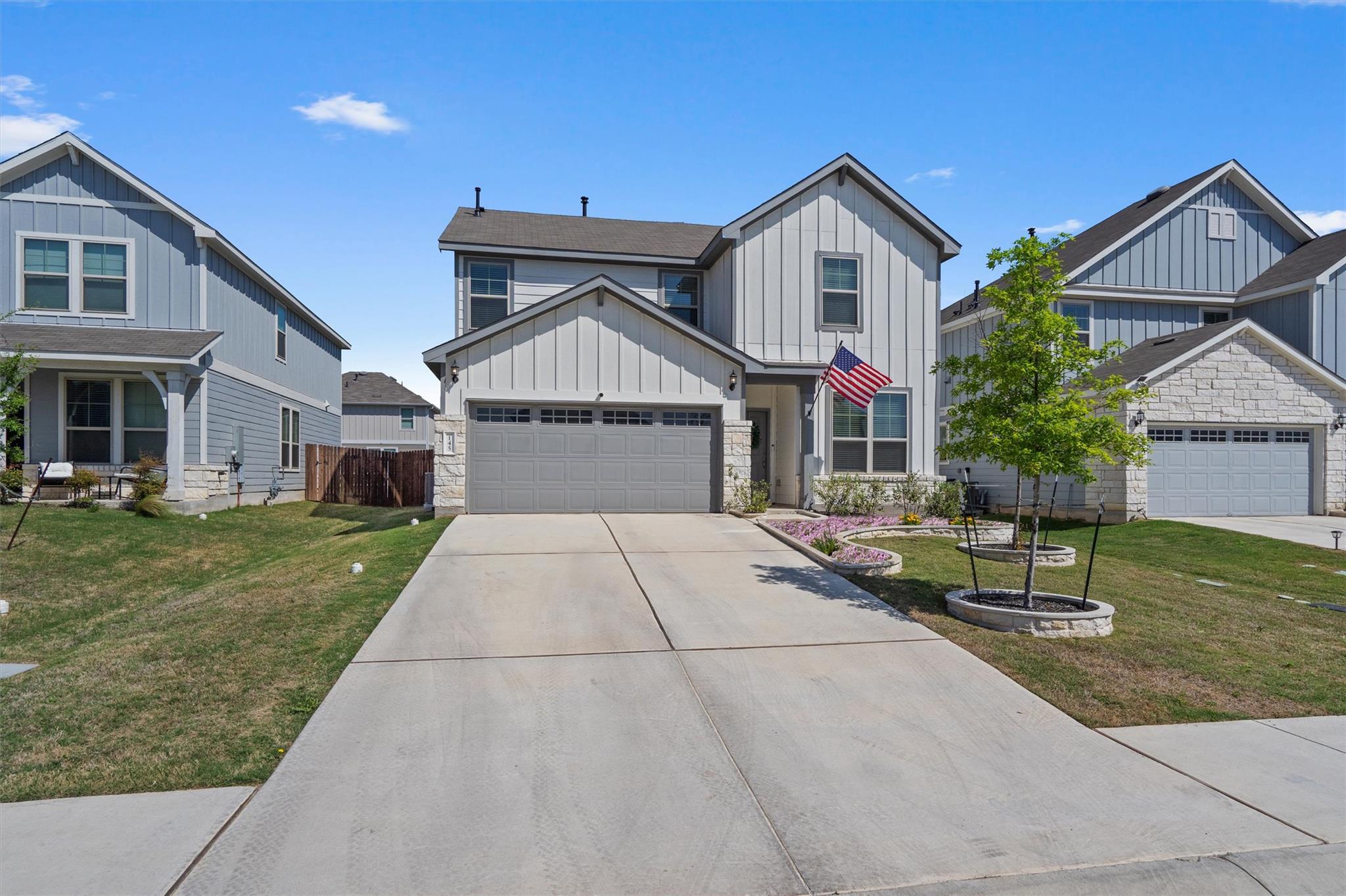 145 Fiery Skipper LN