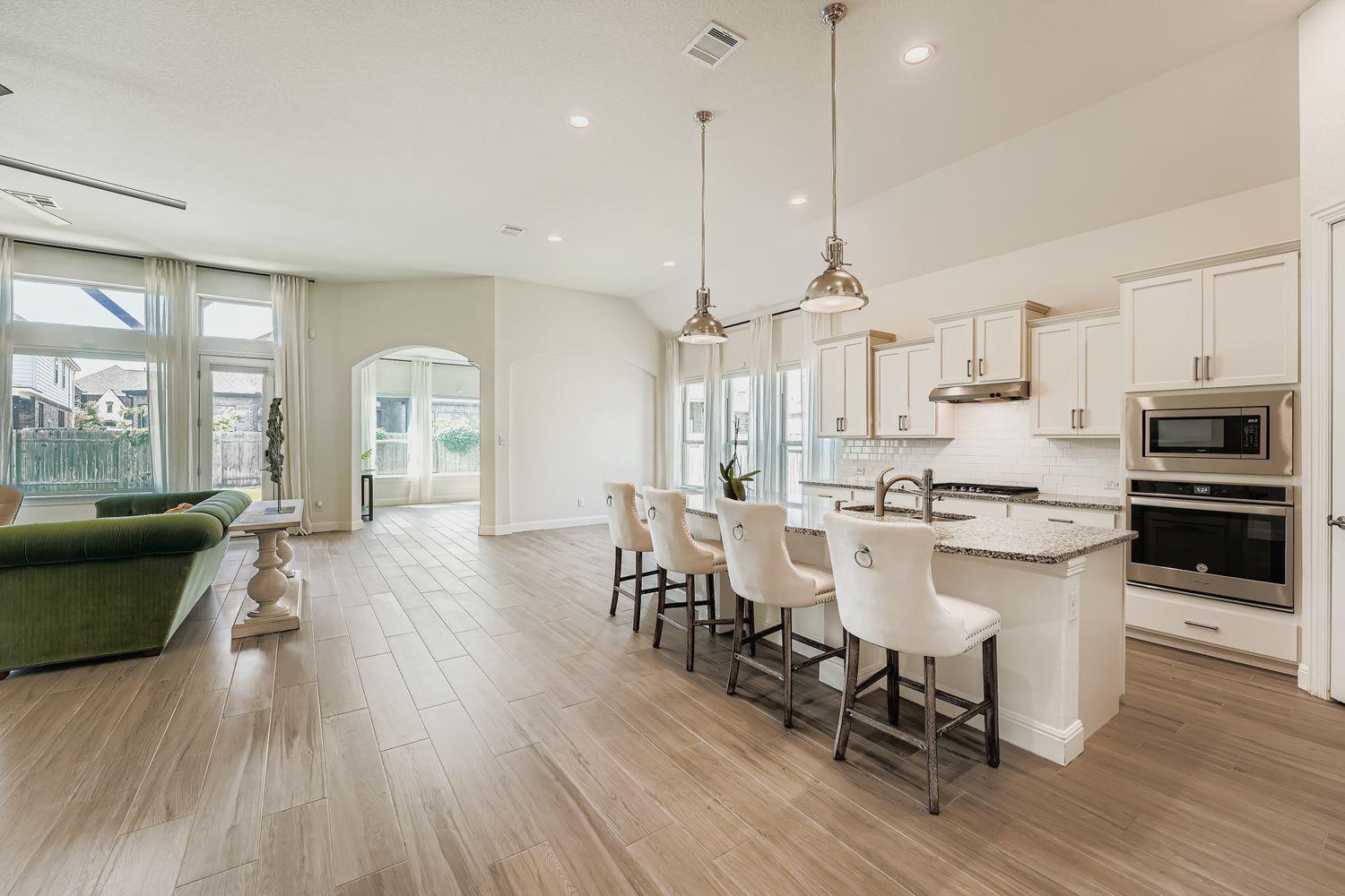 19236 Burrowbridge RD