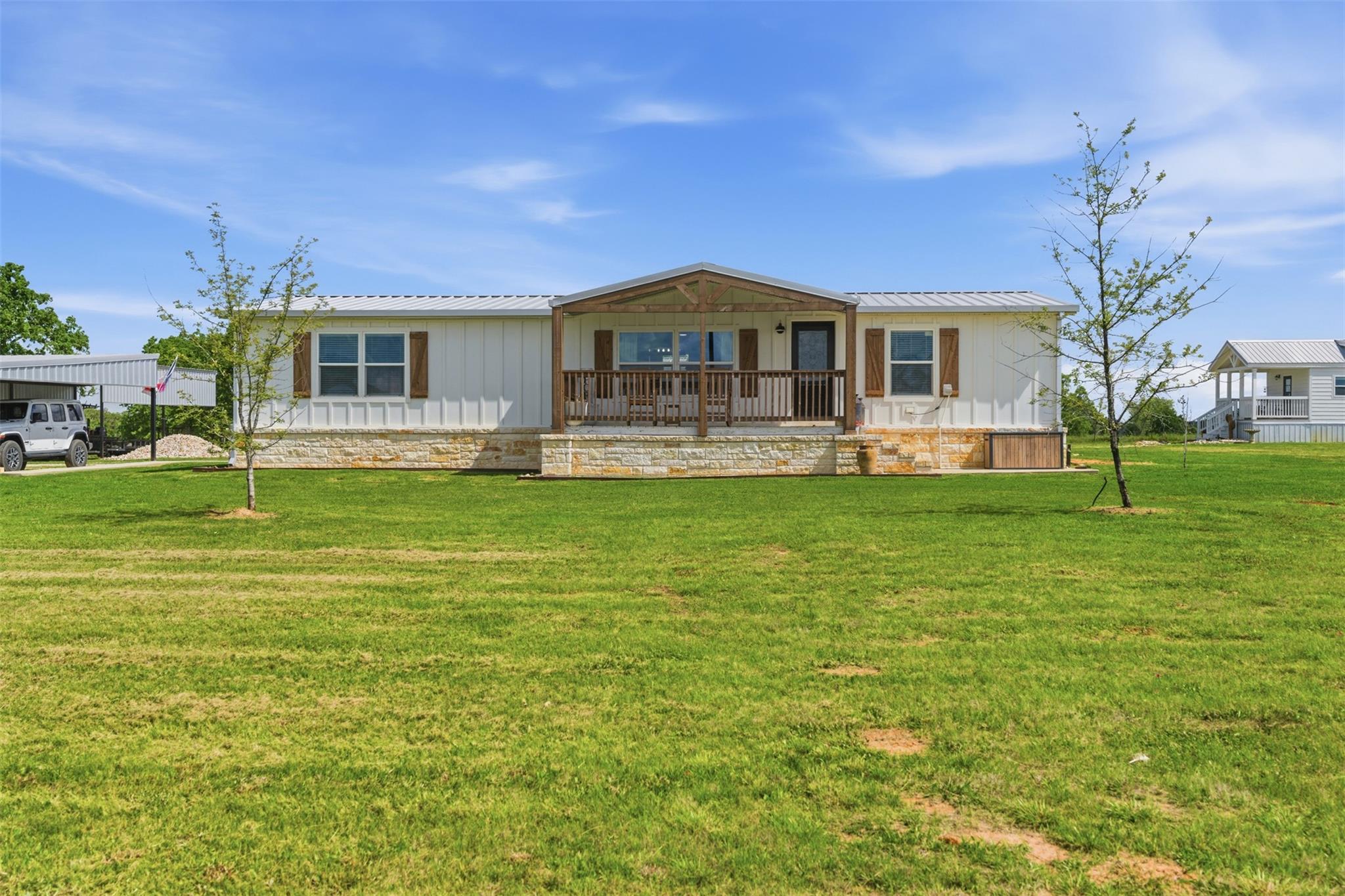 2352 County Road 239