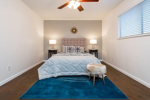 Photo of 3914 Avenue D #201, Austin, TX 78751 (MLS # 6020643)