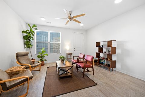 Photo of 7805 Cooper LN #402, Austin, TX 78745 (MLS # 7407312)