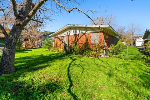 Tiny photo for 1207 Dwyce DR, Austin, TX 78757 (MLS # 9733148)