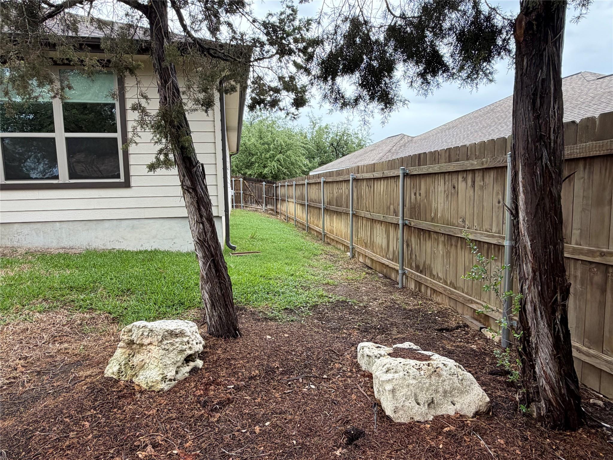 206 Fairway CIR