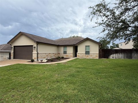 Photo of 206 Fairway CIR, Point Venture, TX 78645 (MLS # 8381978)