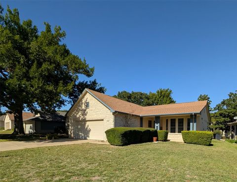 Photo of 108 Bass ST, Georgetown, TX 78633 (MLS # 5660724)