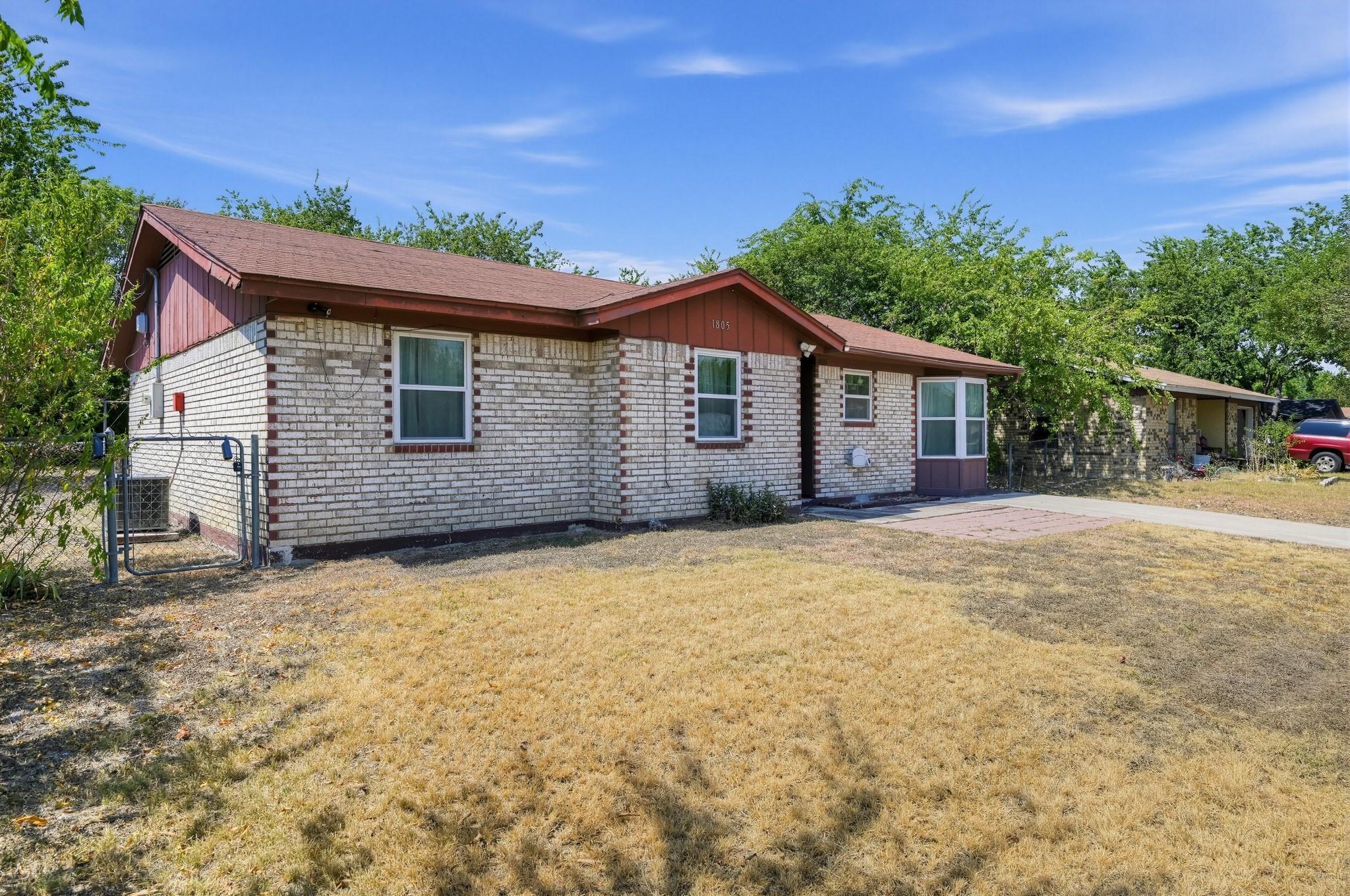 1805 Hammond DR